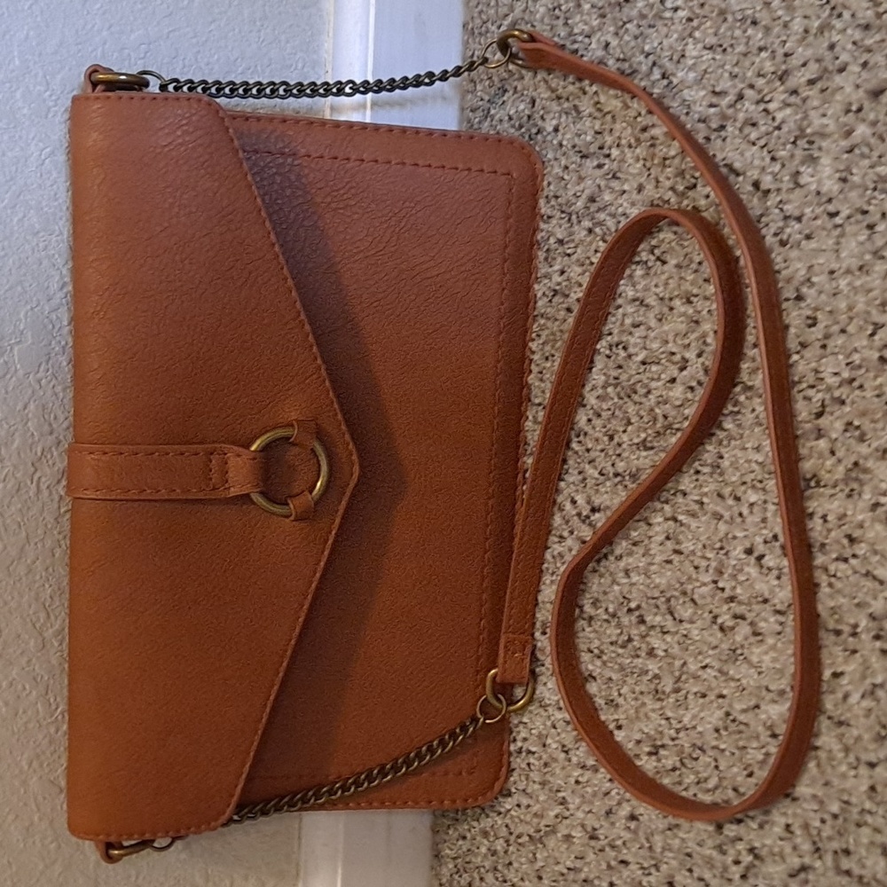 New Crossbody Bag by Universal Thread. Faux Leather with Brass Colored Hardware